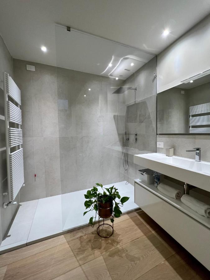 Parigino Apartment Verona Esterno foto